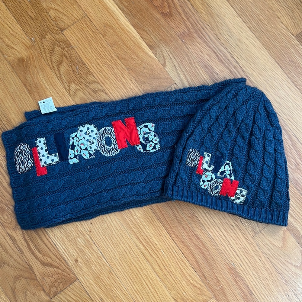 Billabong Hat and Scarf